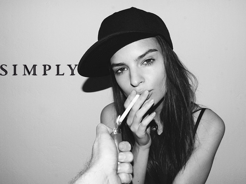 emily-ratajkowski-topless-in-simply-magazine-2013-06