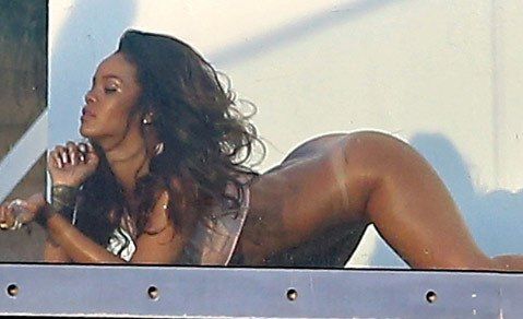 rihanna (14)