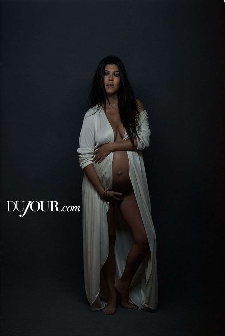 Kourtney Kardashia (3)