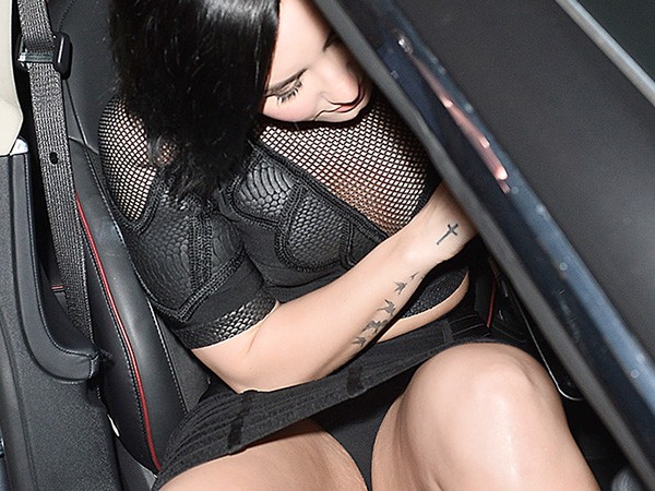 demi (1)