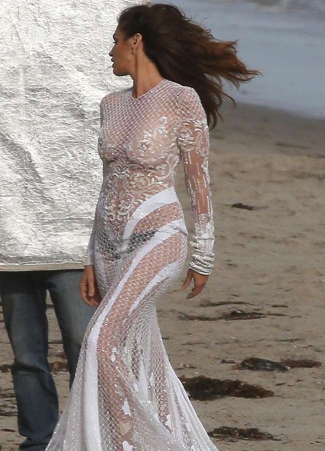 Cindy-Crawford-see-through-03