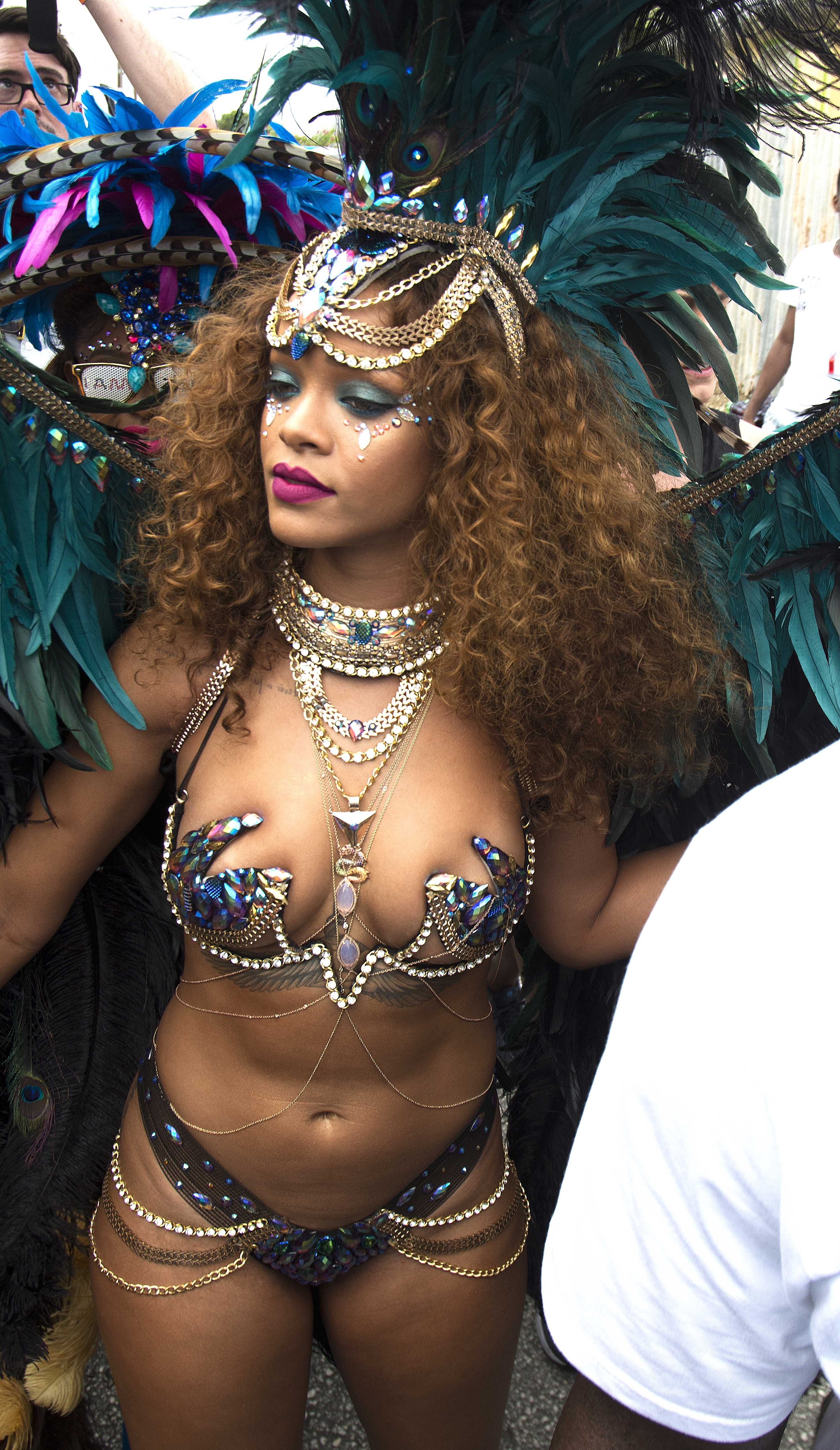 rihanna (1)