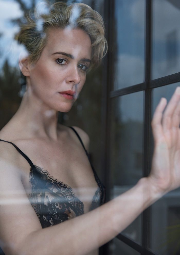 Sarah Paulson posando desnuda para W Magazine