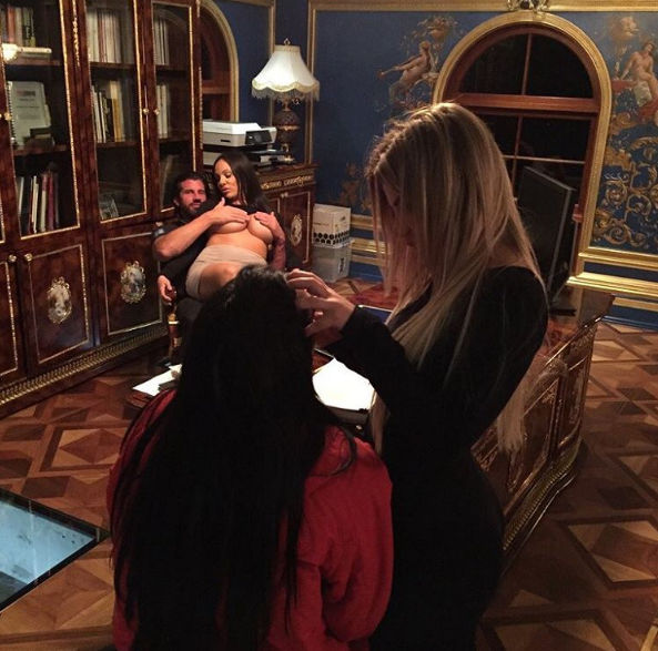 Travers Beynon y su mansion del amor (14)