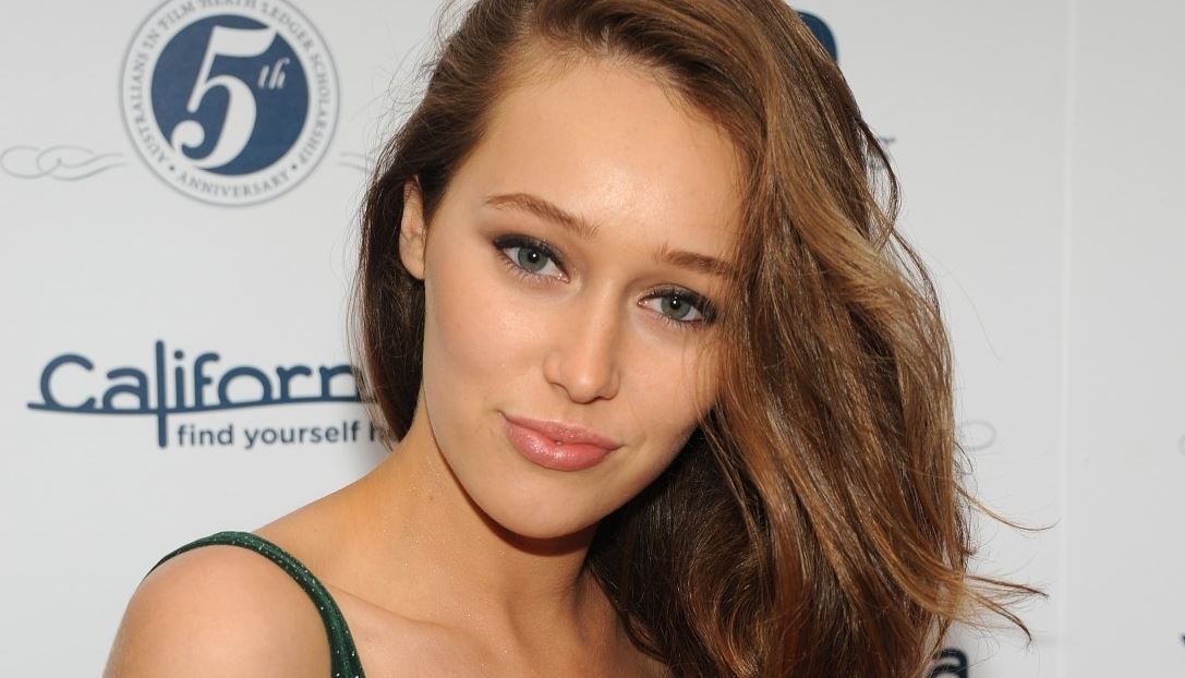 Alycia debnam-carey fappening